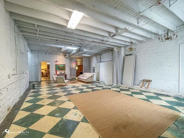Live-Work Opportunity in Heart of West Midtown | ± 5,200 SF | Showroom/ Industrial/ Loft-Office: 903 & 905 Marietta St NW, Atlanta, GA 30318